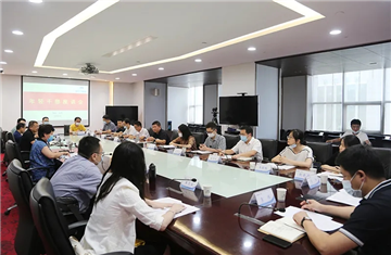 湖北广电网络张建红与年轻干部共话成长